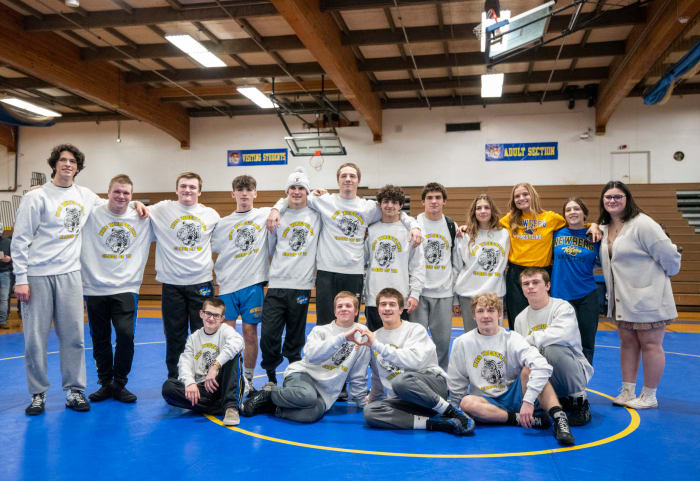 Newberg.Glencoe.wrestling.Taylor-Balkom.8